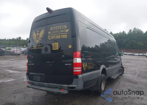 2017 Mercedes-Benz Sprinter 3500 High Roof V6 z USA, uszkodzony, nr VIN WDAPF1CD8HP564230